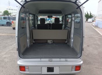 スクラムバン ＰＣ 未使用車 4WD