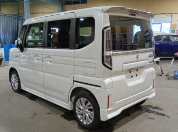 スペーシアカスタム ハイブリッド　GS　全方位モニター純正ナビTVスズキコネクト 4WD