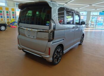 N-BOXカスタム Ｇ・Ｌ ターボ ホンダセンシング 4WD