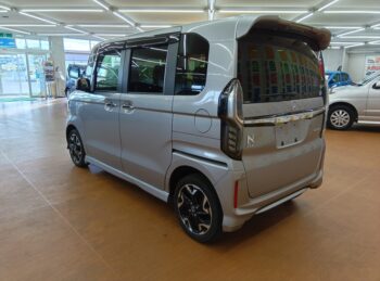 N-BOXカスタム Ｇ・Ｌ ターボ ホンダセンシング 4WD