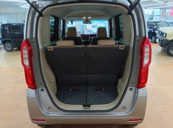 N-BOX Ｇ・Ｌターボホンダセンシング 4WD