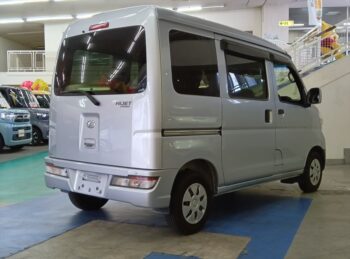 ハイゼットカーゴバン クルーズターボSAⅢ 4WD
