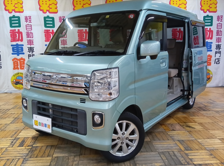 NV100クリッパーリオ Ｅ ターボ 4WD