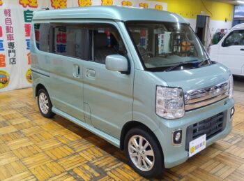 NV100クリッパーリオ Ｅ ターボ 4WD