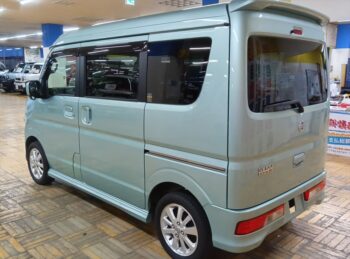 NV100クリッパーリオ Ｅ ターボ 4WD