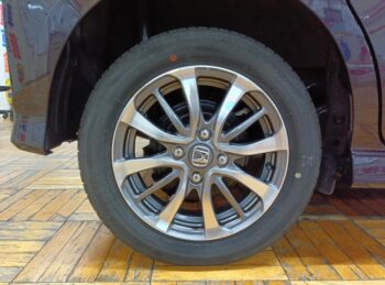 N-BOXカスタム Ｌ 4WD