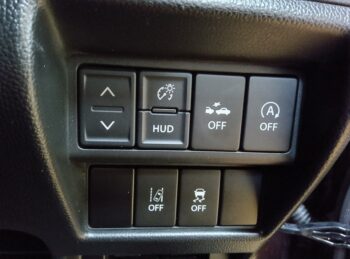 ワゴンR スティングレー ハイブリッドＸ 4WD