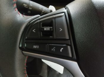 ワゴンR スティングレー ハイブリッドＸ 4WD