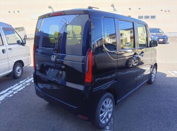 N-BOX ベースグレード コンフォートパッケージ 未使用車