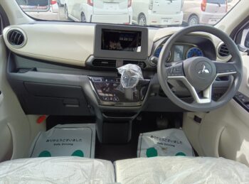 eKワゴン G 未使用車 4WD