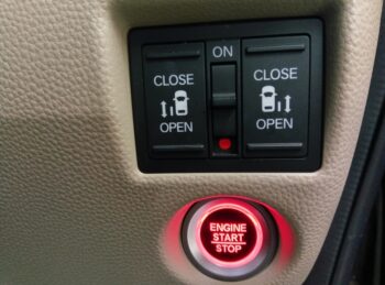 N-BOX G・EX ターボ ホンダセンシング 4WD