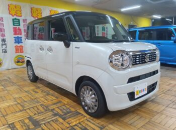 ワゴンR スマイル ハイブリッドＳ 2トーンルーフパッケージ装着車　4WD