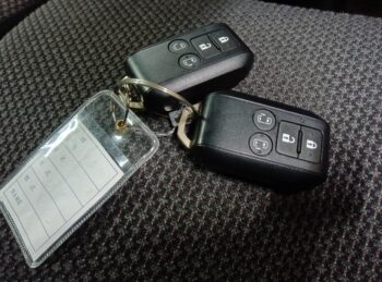 ワゴンR スマイル ハイブリッドＳ 2トーンルーフパッケージ装着車　4WD