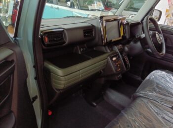 スペーシアギア ハイブリッドＸＺ 未使用車 4WD