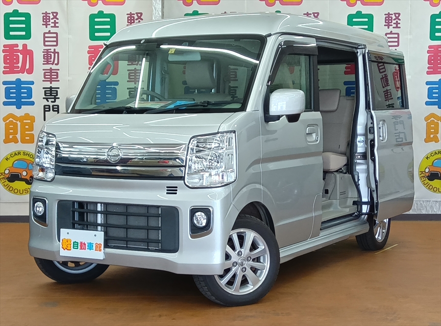 NV100クリッパーリオ Ｅ ターボ　エマージェンシーブレーキ 4WD