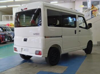 ハイゼットカーゴバン クルーズ　未使用車　4WD