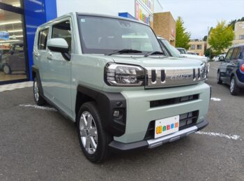 タフト Ｇ クロムベンチャー フロアマット付 未使用車