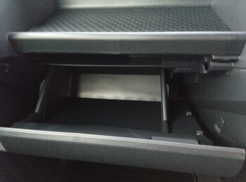 タフト Ｇ クロムベンチャー フロアマット付 未使用車