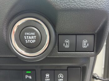 ワゴンR スマイル ハイブリット Ｓリミテッド 未使用車