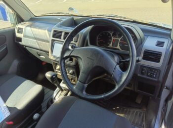 パジェロミニ アクティブフィールドエディション 4WD