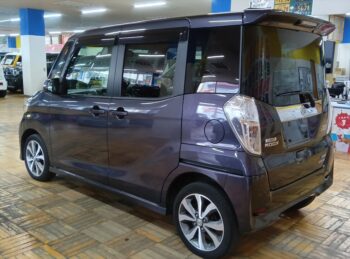 デイズルークス ハイウェイスター ＸＧパッケージ 4WD