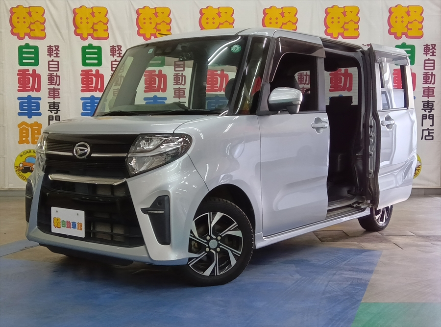 タントカスタム X　4WD