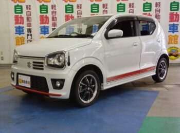 アルト ターボRS　オーディオレス　バックアイカメラ装着車　4WD