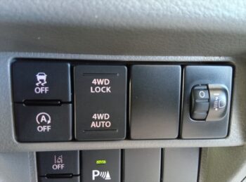 エブリイバン PC　セーフティサポート　社外ナビ・フルセグTV・Bカメラ　4WD