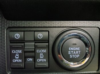 タント ファンクロス ターボ パノラマモニター対応カメラ 未使用車 4WD