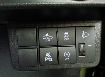 タント ファンクロス ターボ パノラマモニター対応カメラ 未使用車 4WD