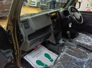 キャリイトラック ＫＣエアコン・パワステ　デュアルカメラブレーキサポート　幌付き 4WD