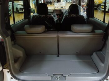 タフト Ｇターボ ダーククロムベンチャー　純正9インチディスプレイオーディオ 4WD 未使用車