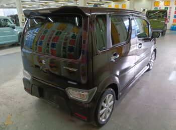 ワゴンR スティングレー ハイブリッドX 4WD