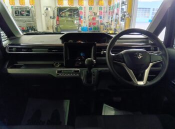 ワゴンR スティングレー ハイブリッドX 4WD