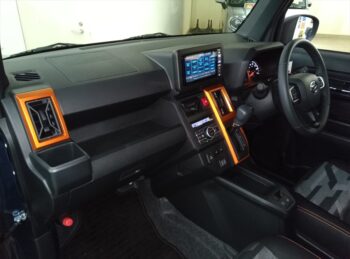 タフト Gターボ　純正ナビTVバックカメラ　4WD