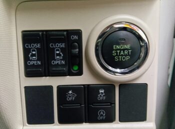 ムーヴキャンバス Gメイクアップ SAⅡ 4WD