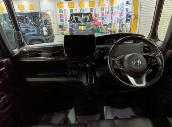 N-BOXカスタム G・L ターボ ホンダセンシング 4WD