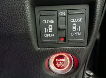 N-BOXカスタム G・L ターボ ホンダセンシング 4WD