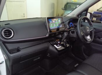 デイズ ハイウェイスターGターボ　アーバンクロム　プロパイロットエディション　後期型　4WD