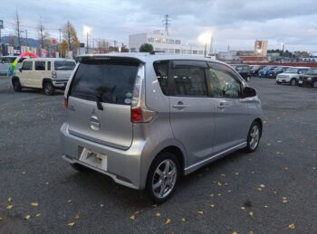 eKカスタム Ｔ ターボ 4WD