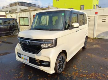 N-BOXカスタム G・Lターボホンダセンシング 4WD