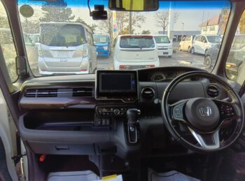 N-BOXカスタム G・Lターボホンダセンシング 4WD