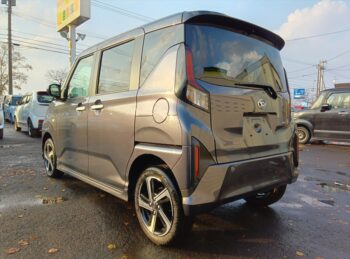 ムーヴ RS ターボ 未使用車 4WD