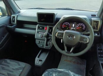 タフト Ｇターボ クロムベンチャー 未使用車