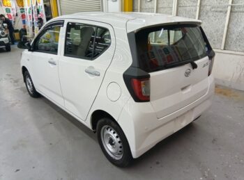 ミライース B SAⅢ 4WD