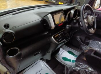 N-BOX Ｇ・ターボＬパッケージ　あんしんパッケージ 4WD