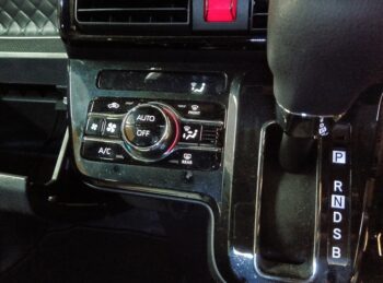 タントカスタム Ｘ　スタイルセレクション 4WD