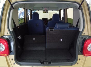 ムーヴキャンバス セオリーG　未使用車　4WD