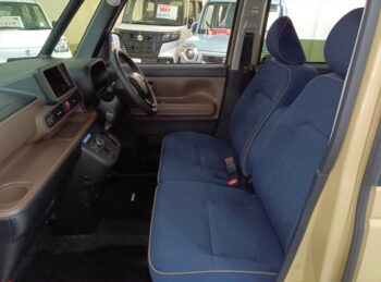 ムーヴキャンバス セオリーG　未使用車　4WD