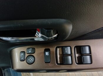 ワゴンR カスタムZ ハイブリッドＺＸ　アップグレードパック　全方位モニター付ディスプレイオーディオ　スズキコネクト 4WD